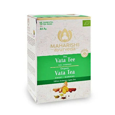 Vata Tee, Bio